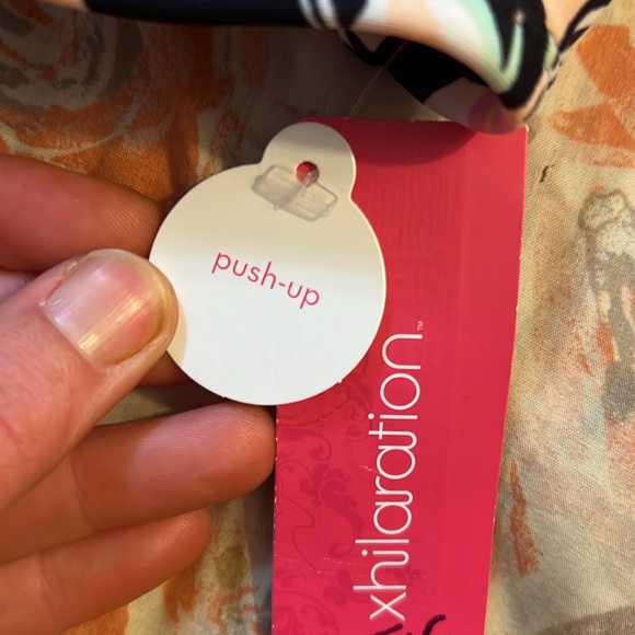 Women's NWT Xhilaration Push Up Bathing Suit Top Tie Back Size XL - Picture 5 of 9